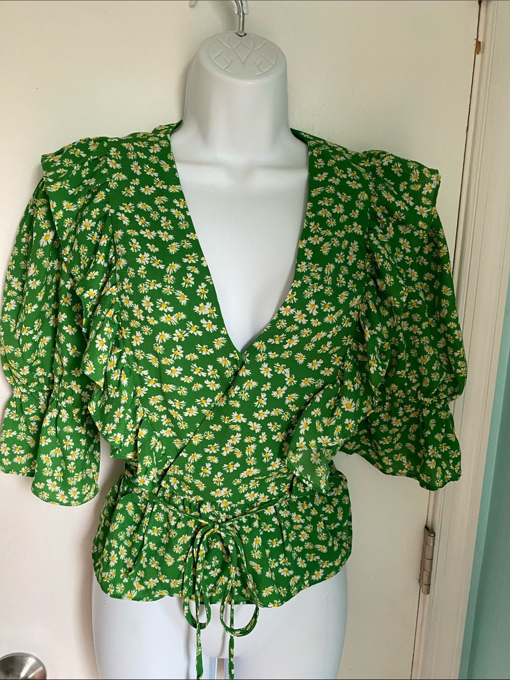 Wayf Floral Wraparound Dainty ruffle blouse